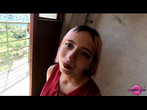 ❤️ د شاګرد حساسیت په بهر کې یو اجنبی سړی وخوري - د هغه په مخ کې ❤❌ جنس